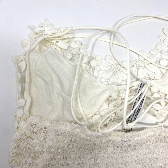 Free People Intimately Ivory White Miss DAZIE Bralette Crochet Size Medium - Picture 14 of 14